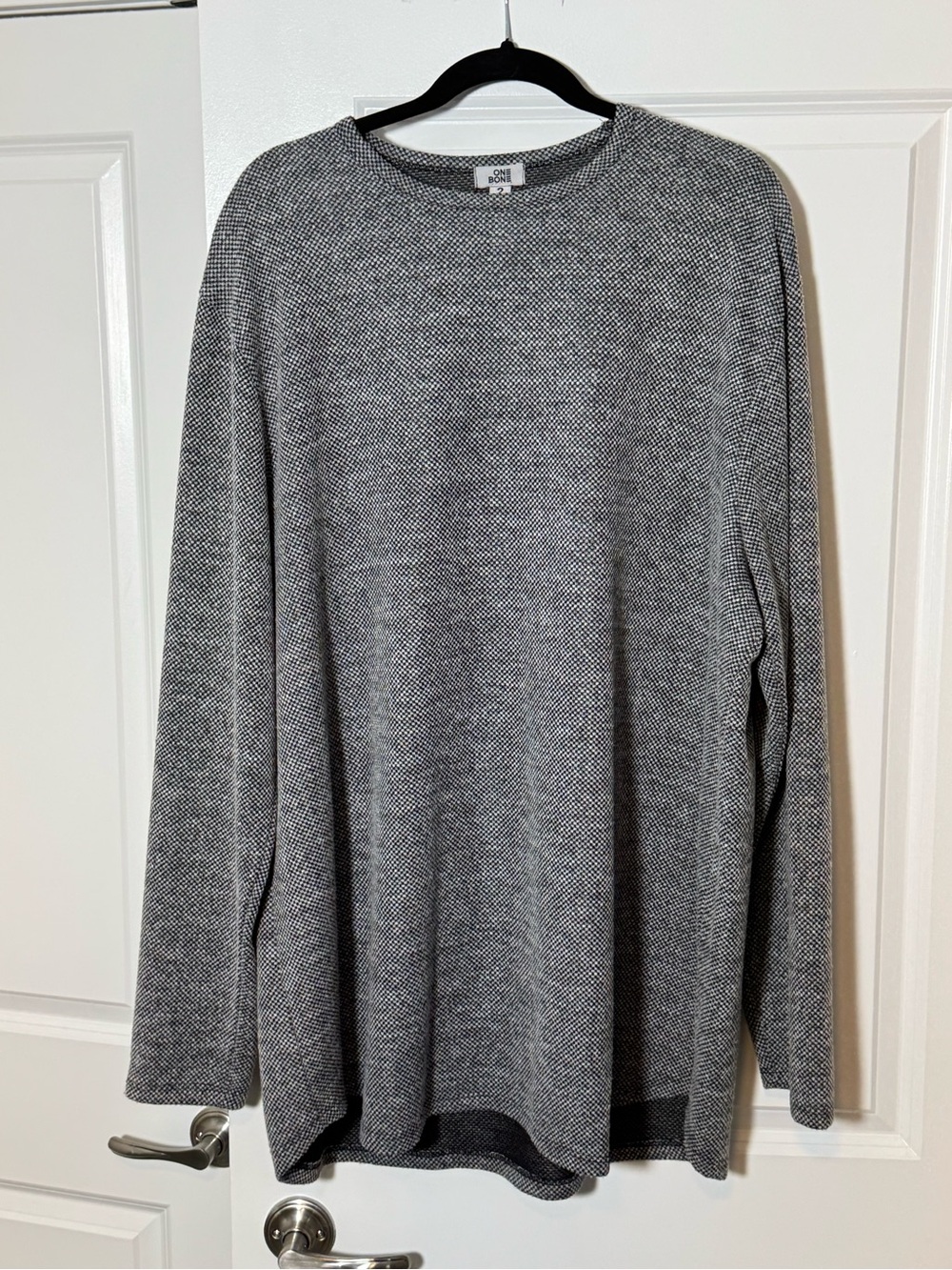 Men's Grey Knit Long-Sleeve Shirt